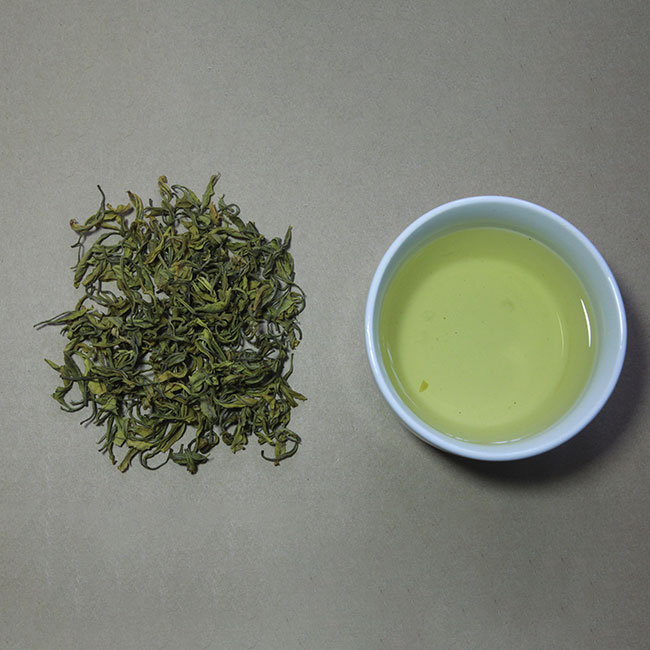 黃金白（bái）茶